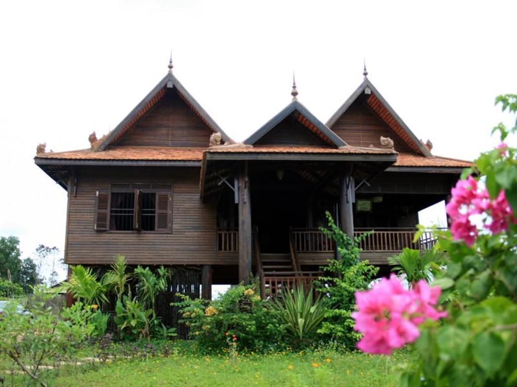 The Bong Thom Homestay Siem Reap Exteriör bild