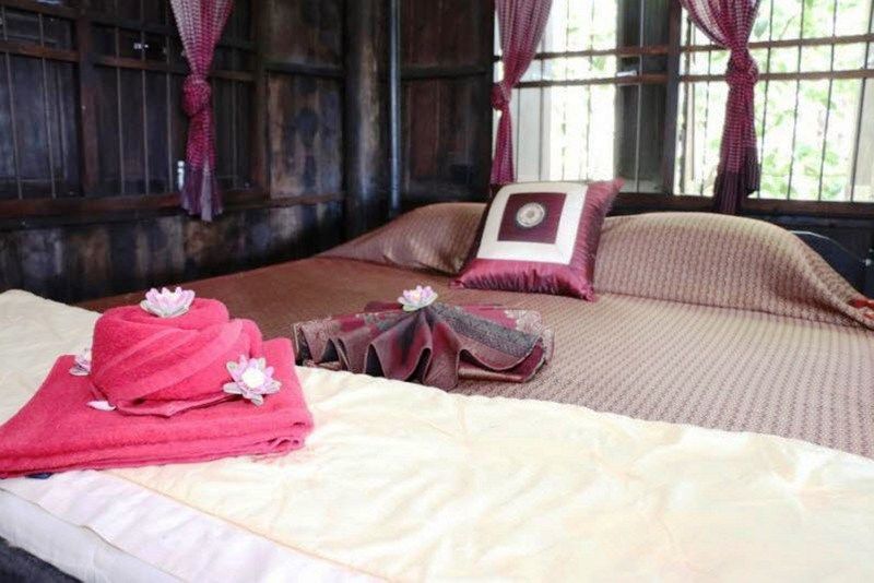 The Bong Thom Homestay Siem Reap Exteriör bild