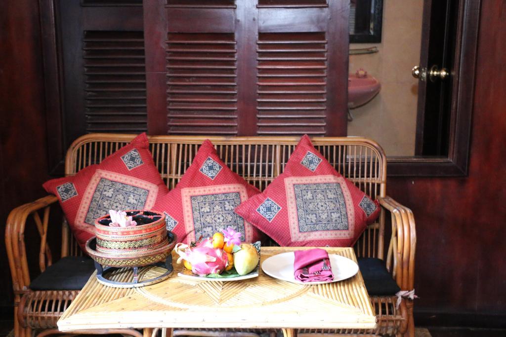 The Bong Thom Homestay Siem Reap Exteriör bild