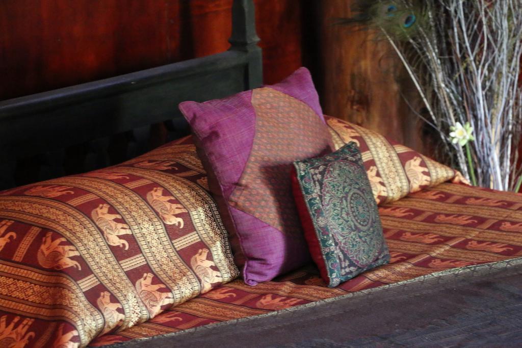The Bong Thom Homestay Siem Reap Exteriör bild